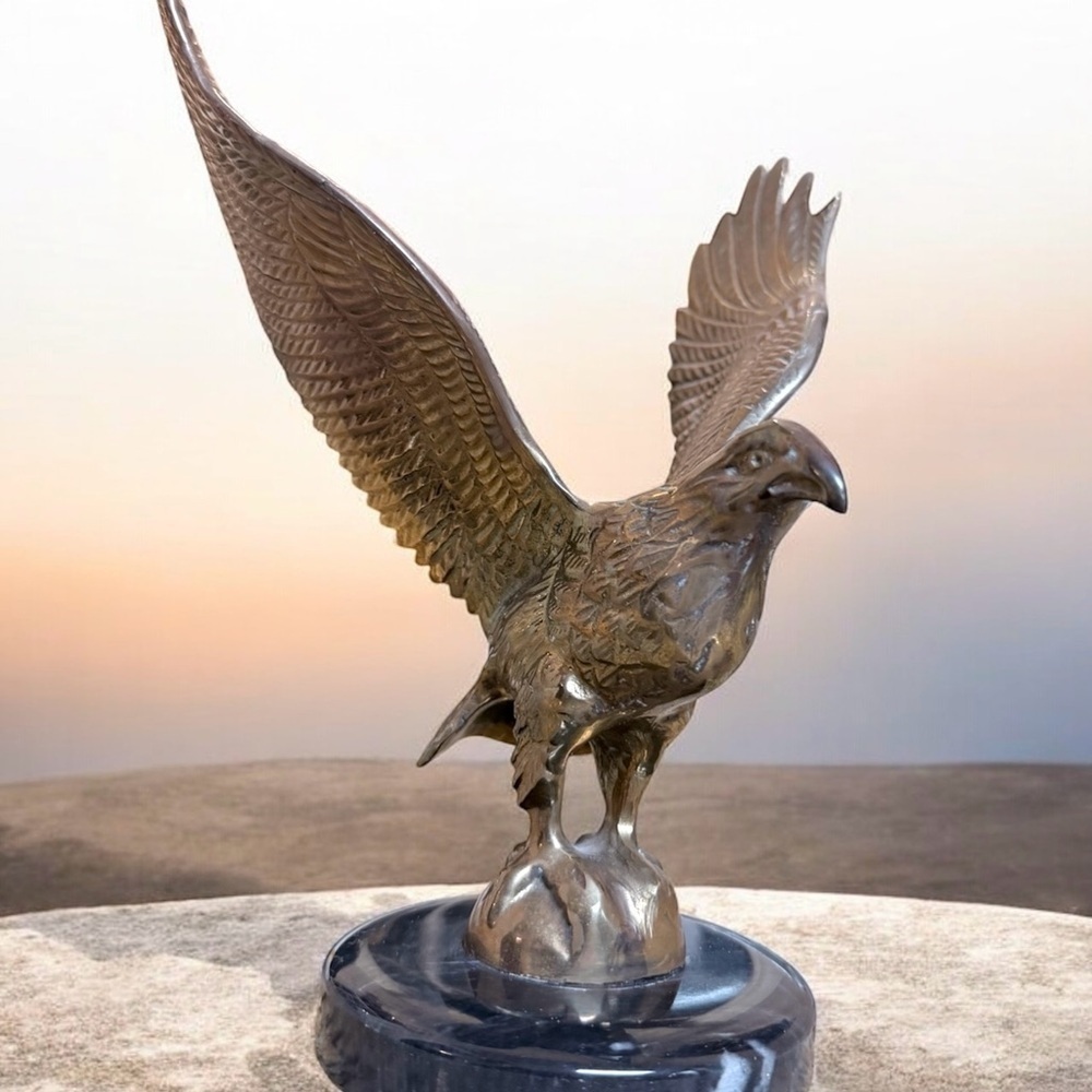 MCM Andrea By Sadek Majestic Brass Eagle Figurine Eagle Sculpture Marble Base